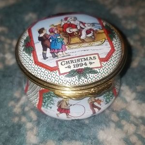 Halcyon Christmas box